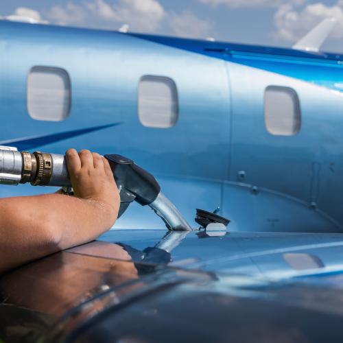 Refueling an aircraft
