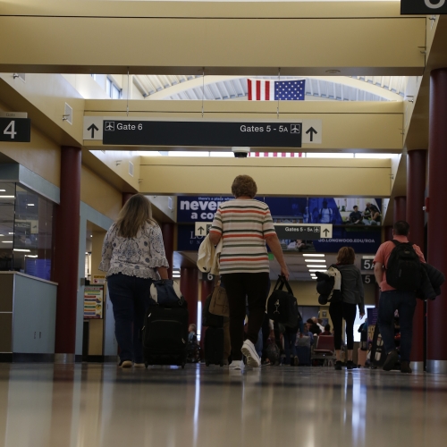 People walking down the main concourse at Roanoke Blacksburg Regional Airport